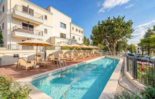 2-bedroom apartment 92 m² in Radovići for 650,000 €