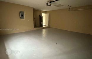 3-bedroom house 175 m² in North Lauderdale for $465,000