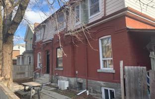 4-bedroom house in Markham Street for C$2,006,000