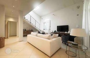 3-bedroom villa in Pietrasanta for 1,500,000 €