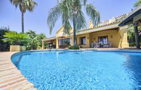 Houses for sale in Malaga. Charming Classic Villa in Puerto del Almendro, Benahavis Houses for sale in Malaga. Charming Classic Villa in Puerto del Almendro, Benahavis