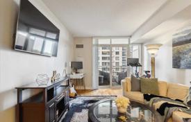 Apartment – Dundas Street West, Toronto, Ontario,  Canada for C$741,000