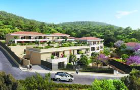 New residential complex in the coastal town of Six-Fours-les-Plages, Cote d'Azur, France for From 280,000 €