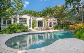 Comfortable villa with a backyard, a swimming pool and a terrace, Miami, USA for $1,700,000