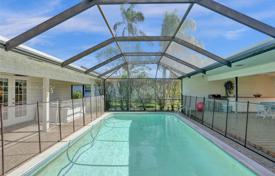 12-bedrooms townhome 456 m² in Coral Springs, USA for $889,000