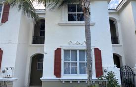 Townhome – Homestead, Florida, USA for $370,000