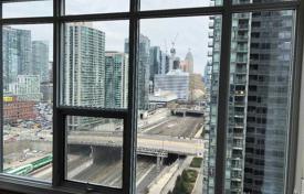 Apartment – Capreol Court, Old Toronto, Toronto,  Ontario,   Canada for C$969,000