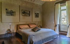 Poppi (Arezzo) — Tuscany — Farm/Agricultural Land for sale for 1,350,000 €