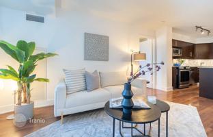 5-bedroom apartment in Blue Jays Way for C$1,184,000
