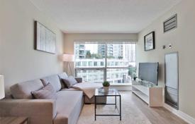Apartment – Yonge Street, Toronto, Ontario,  Canada for C$697,000