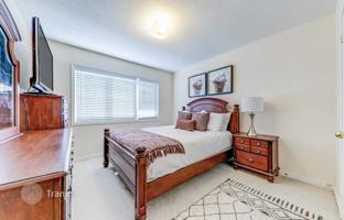 8-bedroom house in Scarborough for C$1,268,000