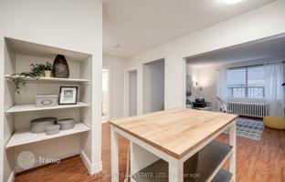 5-bedroom apartment in York for C$902,000