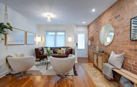 Terraced house – Old Toronto, Toronto, Ontario,  Canada for C$1,592,000