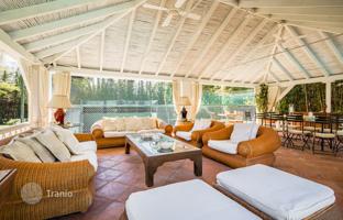 6-bedroom villa 950 m² in San Pedro Alcántara for 5,750,000 €