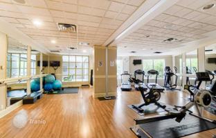 6-bedroom apartment in Etobicoke for C$877,000