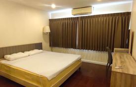 2 bed Condo in Silom Condominuim Bang Rak District for $546,000