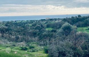 Land plot 15,385 m² in Larnaca for 500,000 €