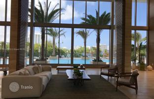 2-bedroom apartments in condo 104 m² in North Miami Beach for $722,000