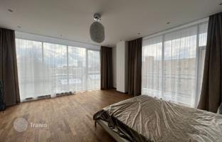 3-bedroom apartment in new building 215 m² in Central District for 690,000 €
