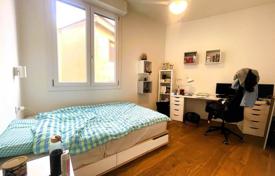 Florence (Florence) — Tuscany — Apartment for sale for 1,390,000 €