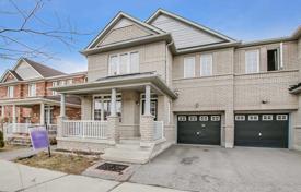 Terraced house – Scarborough, Toronto, Ontario,  Canada for C$1,313,000