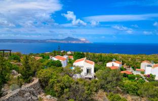 2-bedroom villa 102 m² in Kokkino Chorio for 369,000 €