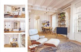 Two bedroom apartment in a historic building, close to the oldest synagogue in Europe, Barcelona, Spain for 745,000 € Two bedroom apartment in a historic building, close to the oldest synagogue in Europe, Barcelona, Spain for 745,000 €