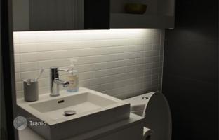 4-bedroom apartment in Trolley Crescent for C$712,000