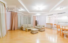 3-bedrooms apartment 146 m² in district Pokrovskoye-Streshnevo, Russia for 68,000 ₽ per week