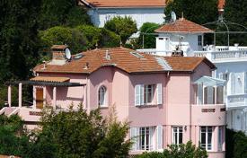 Two-level villa a stone's throw from the beach, Villefranche-sur-Mer, Cote d Azur, France for 15,700 € per week