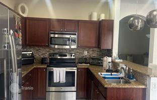 4-bedroom house 197 m² in Hialeah for $615,000