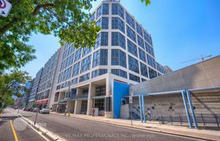 5-bedroom apartment in The Esplanade for C$876,000