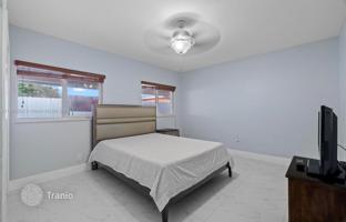4-bedroom house 192 m² in Miami for $640,000