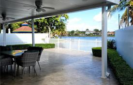 Townhome – West End, Miami, Florida,  USA for $939,000
