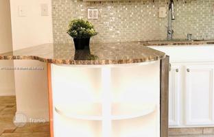 2-bedroom house 89 m² in Miami Shores for $426,000