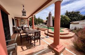 Villa – Marbella, Andalusia, Spain for 1,150,000 €