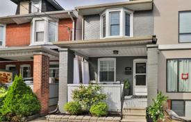 Terraced house – Pape Avenue, Toronto, Ontario,  Canada for C$1,088,000