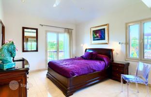 5-bedroom villa 662 m² in Aphrodite Hills for 3,500,000 €