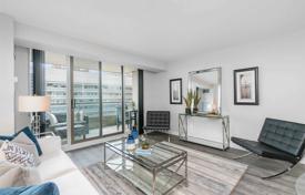 Apartment – Bay Street, Old Toronto, Toronto,  Ontario,   Canada for C$1,133,000