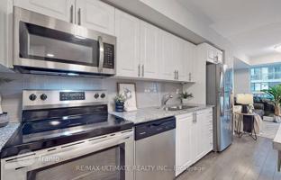 5-bedroom apartment in Dufferin Street for C$670,000