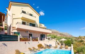 Three-level villa with a pool in Heraklion, Crete, Greece for 380,000 €