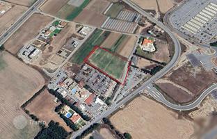 Land plot 6,689 m² in Larnaca for 695,000 €