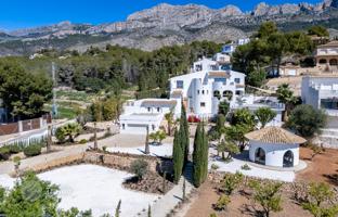 5-bedroom villa 273 m² in Altea for 1,695,000 €