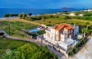 4-bedroom villa 480 m² in Maleme for 1,250,000 €