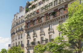 Apartment – Paris, Ile-de-France, France for From 720,000 €