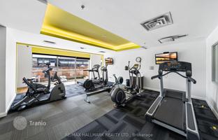 5-bedroom apartment in Western Battery Road for C$1,076,000