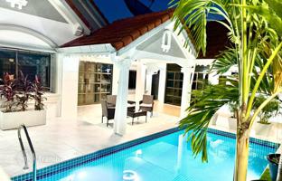 4-bedroom villa 160 m² in Pattaya for $186,000