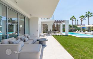 5-bedroom villa 452 m² in Marbella for 2,595,000 €