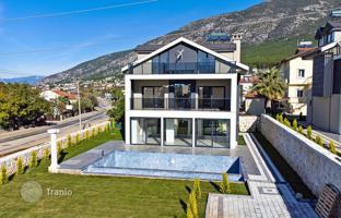 4-bedroom villa 200 m² in Ölüdeniz for 37,132,000 TRY
