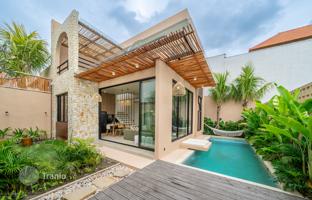 2-bedroom villa 114 m² in Tumbak Bayuh for $374,000